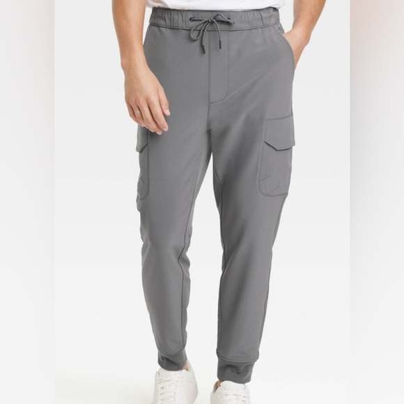 **SALE** GOODFELLOW & CO - Men’s Tech Cargo Joggers. - Picture 1 of 6